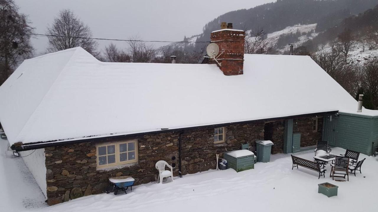 לארה Clarisses Cottage מראה חיצוני תמונה