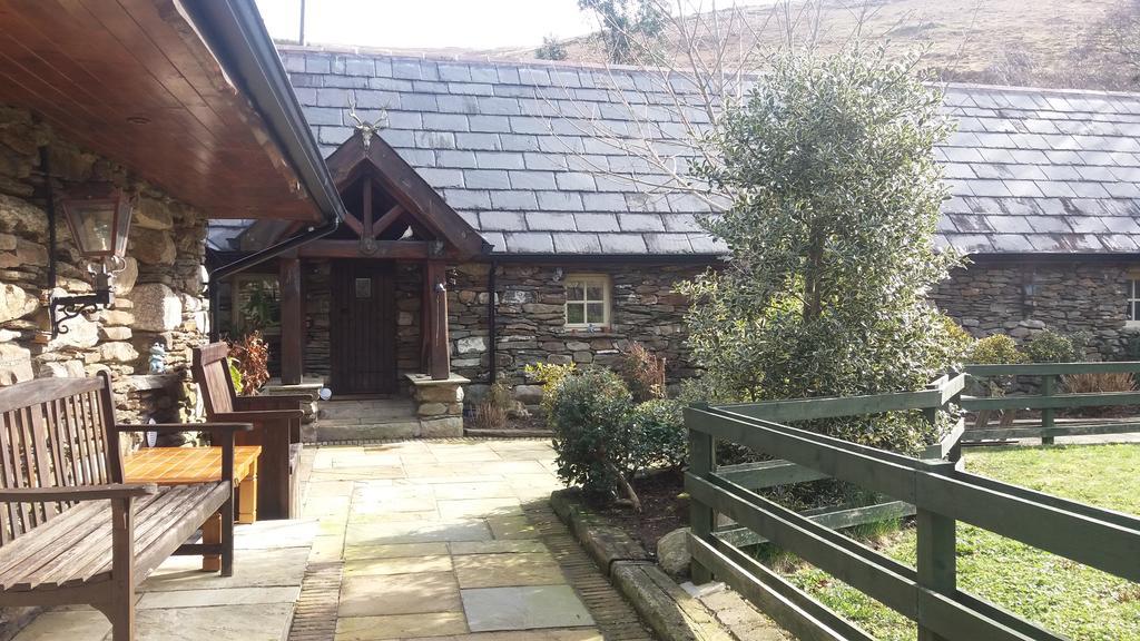 לארה Clarisses Cottage מראה חיצוני תמונה